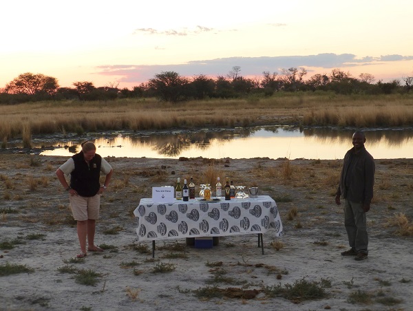 Sundowner in Botswana