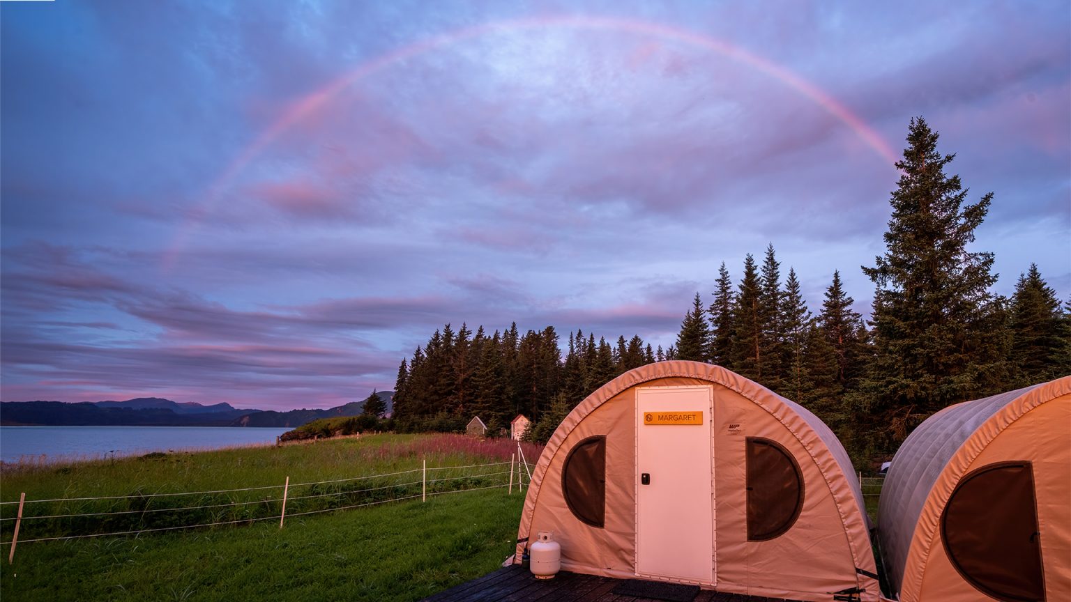 NATHABUS Alaska Bear Camp 202203336 Good Nature Travel Blog